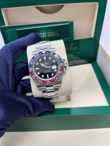 Super Clone Rolex GMT-Master II 126710BLRO with Pepsi bezel, black dial, and Oyster bracelet – 1:1 Swiss replica