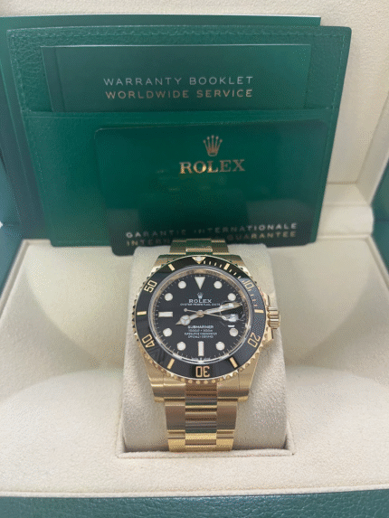 1:1 Swiss Super Clone Rolex Submariner 126618LN in yellow gold with black dial and ceramic bezel